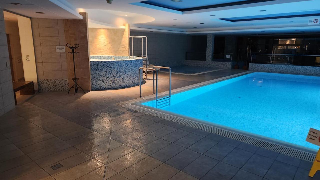 Vitorlas Panorama Wellness Apartman Club 218 Apartment Siofok Luaran gambar